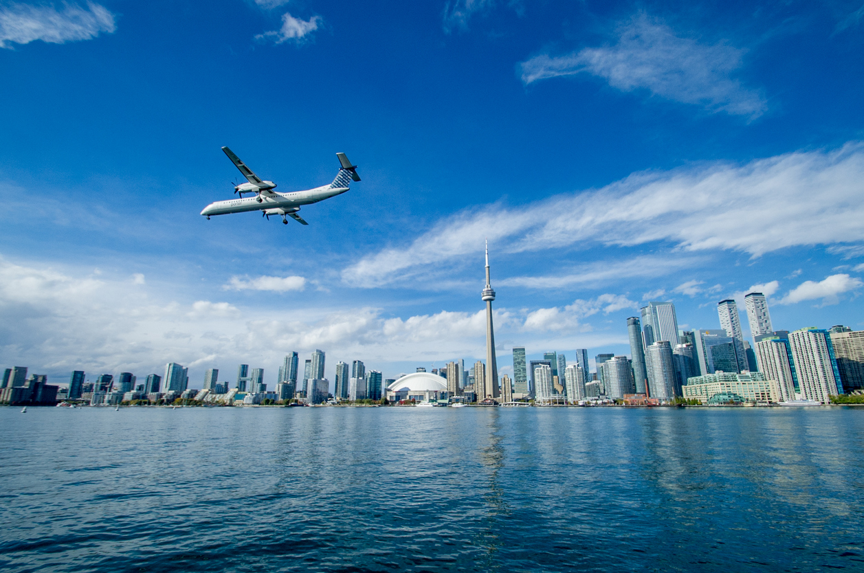 Catch the Best Deals: Cheap Flights to Toronto Available Now