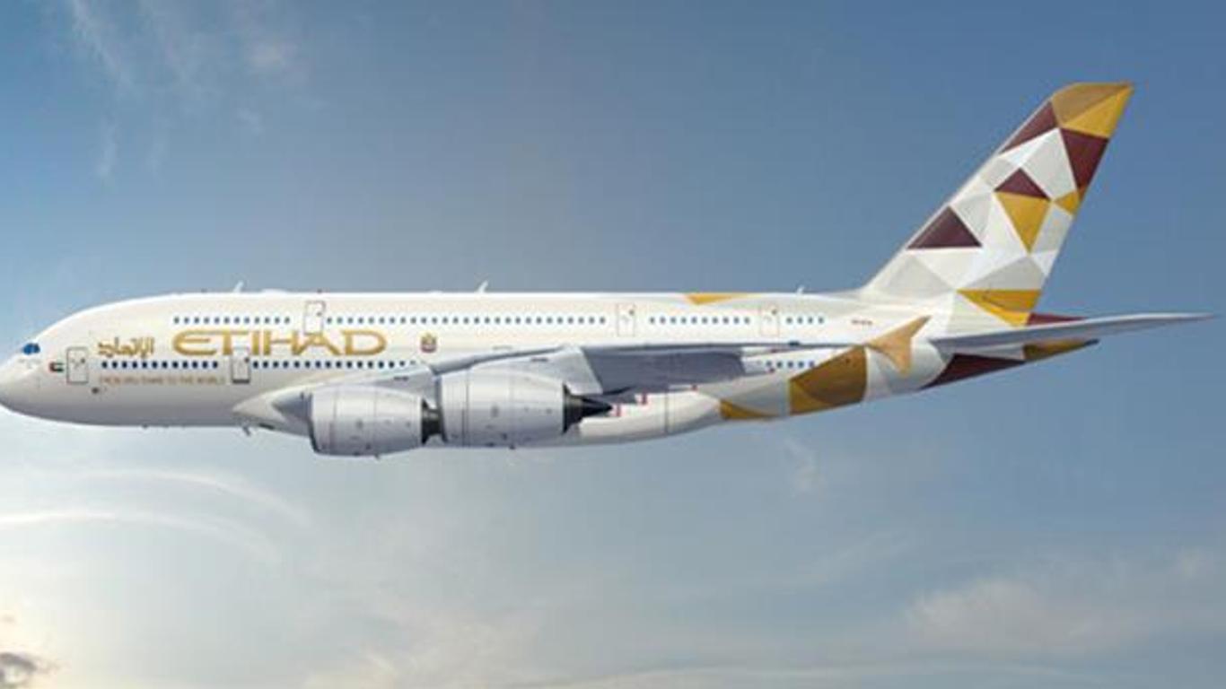 UK to Hong Kong Flights: Price Comparison and Savings Hacks