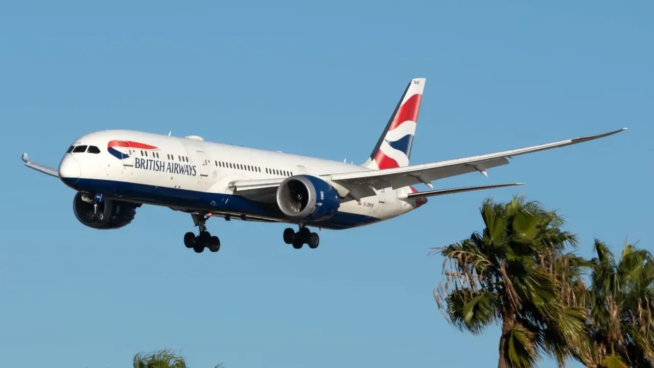 Book Affordable Flights to Hong Kong