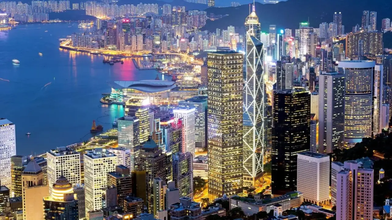 Flights UK to Hong Kong: Best Airlines and Travel Tips