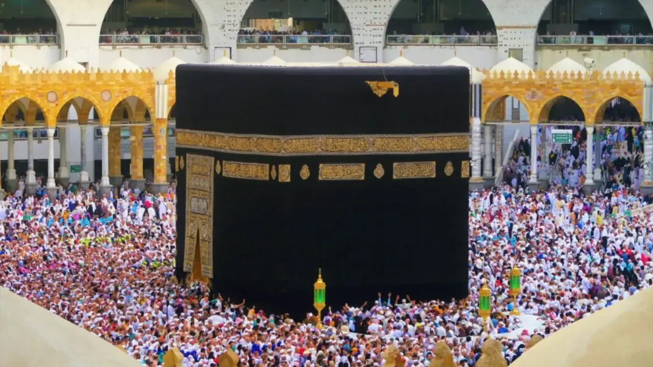 Cheap Umrah Package from UK: With friend, Kids, Family