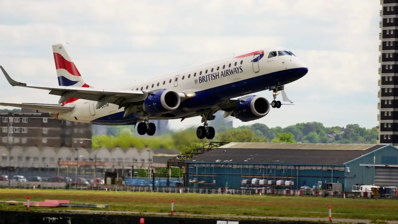 Flights UK to Harare: Travel Guide and Airline Comparison